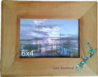 Rimu Paua NZ Map 6 x 4 Photo Frame has Paua shell NZ map inlaid into the wood in the bottom right corner